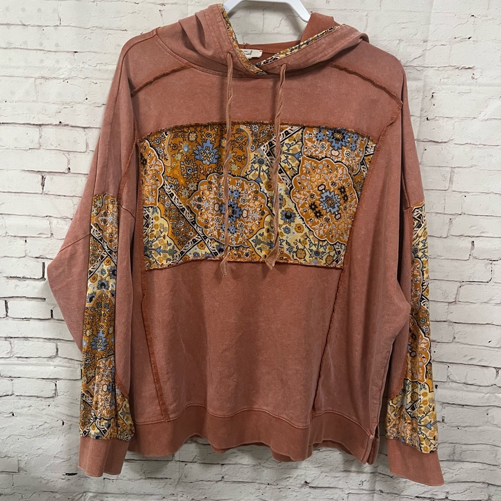 Easel Plus Size 2X Patchwork Hooded Sweatshirt Or… - image 1